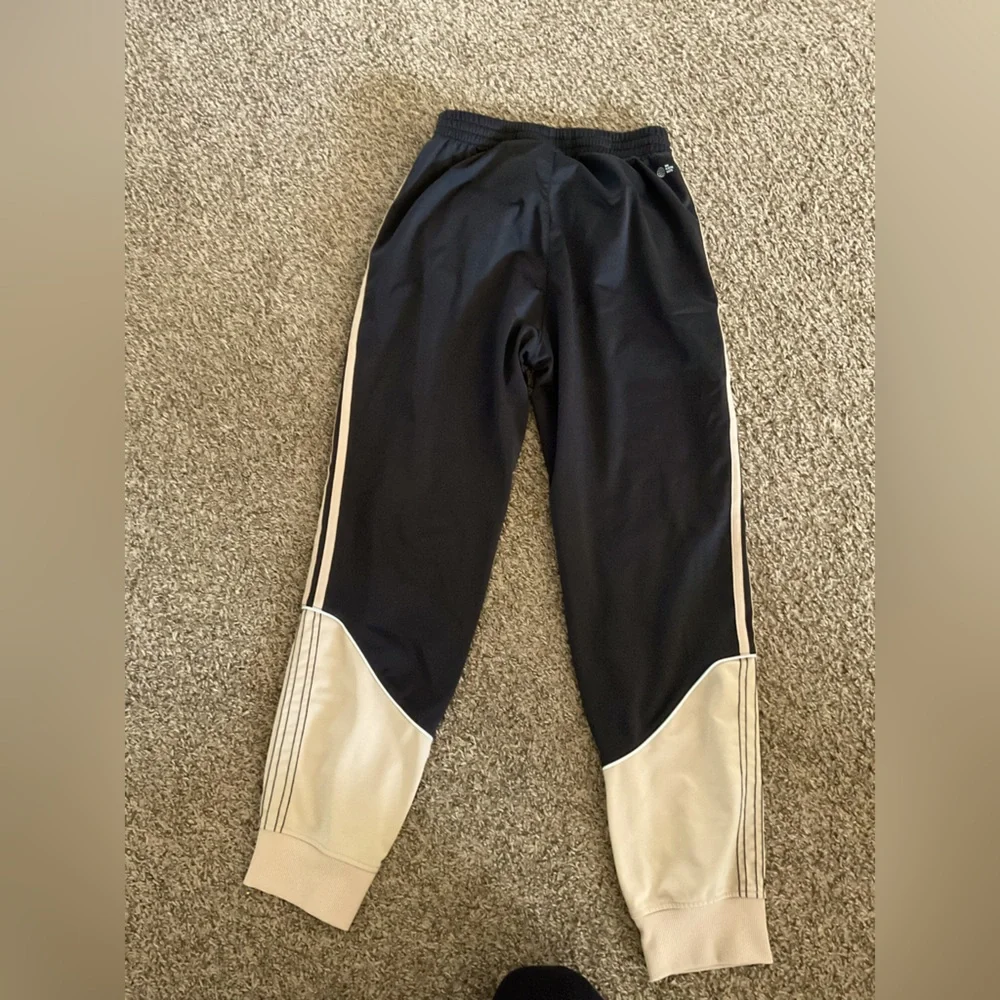 Adidas Originals CB Superstar Pants - Picture 2 of 3